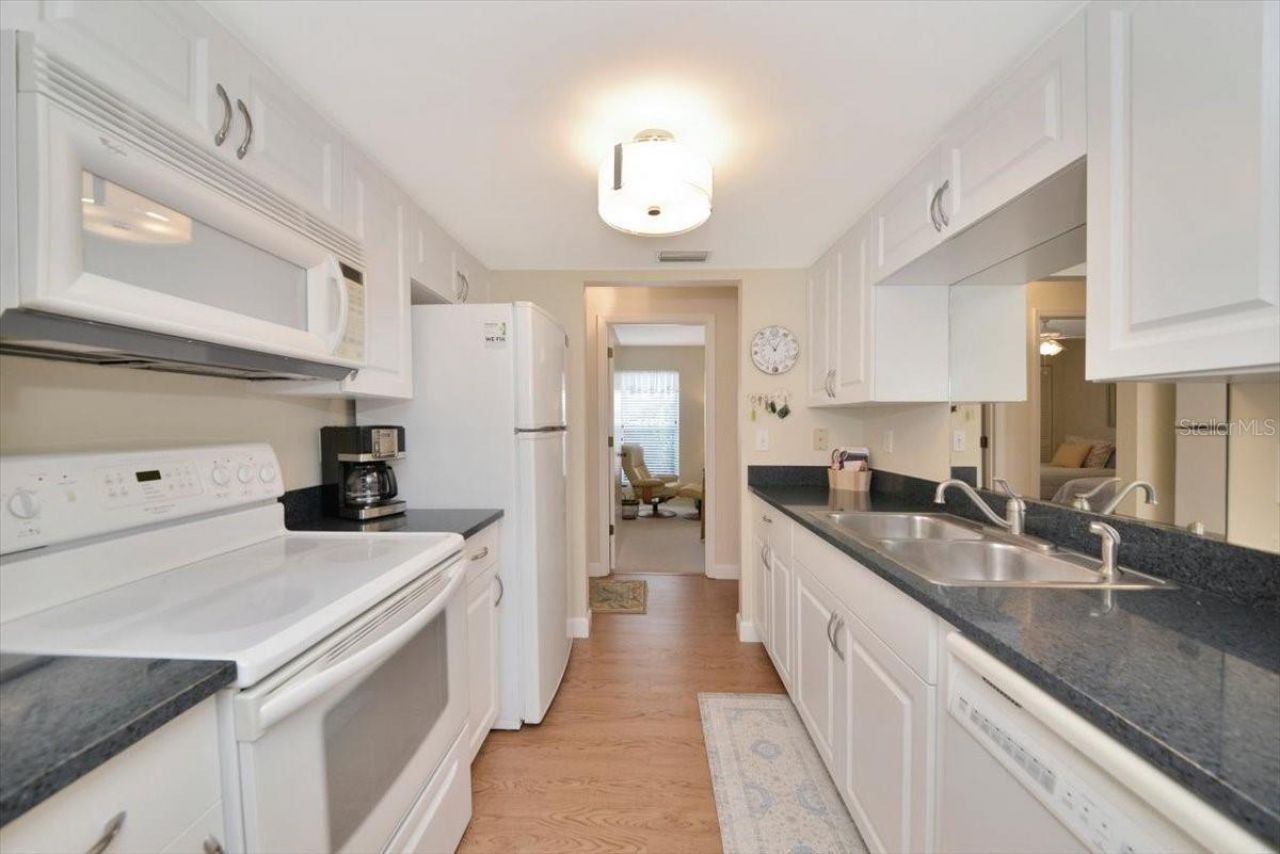 849 Audubon Drive, Unit 839, Bradenton, FL 34209 Photo