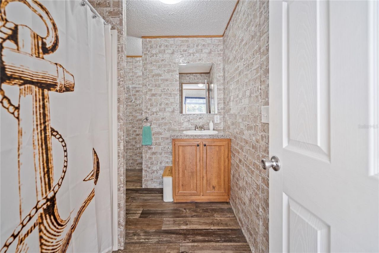 10811 NE 57th Street , Bronson, FL 32621 Photo