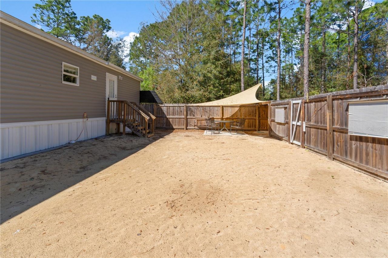 10811 NE 57th Street , Bronson, FL 32621 Photo