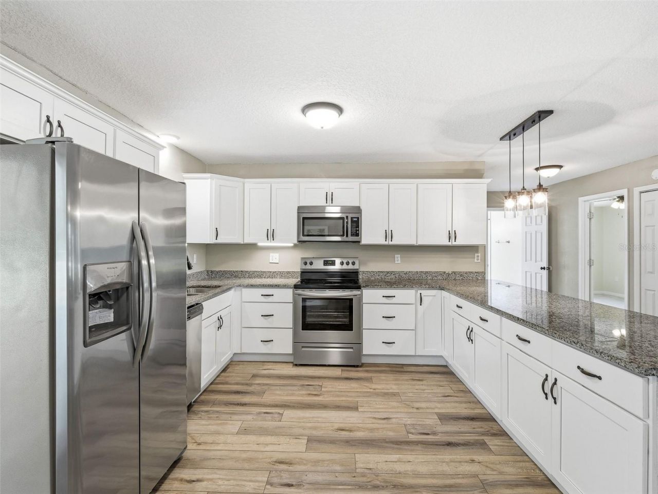 975 N Boston Avenue , Deland, FL 32724 Photo