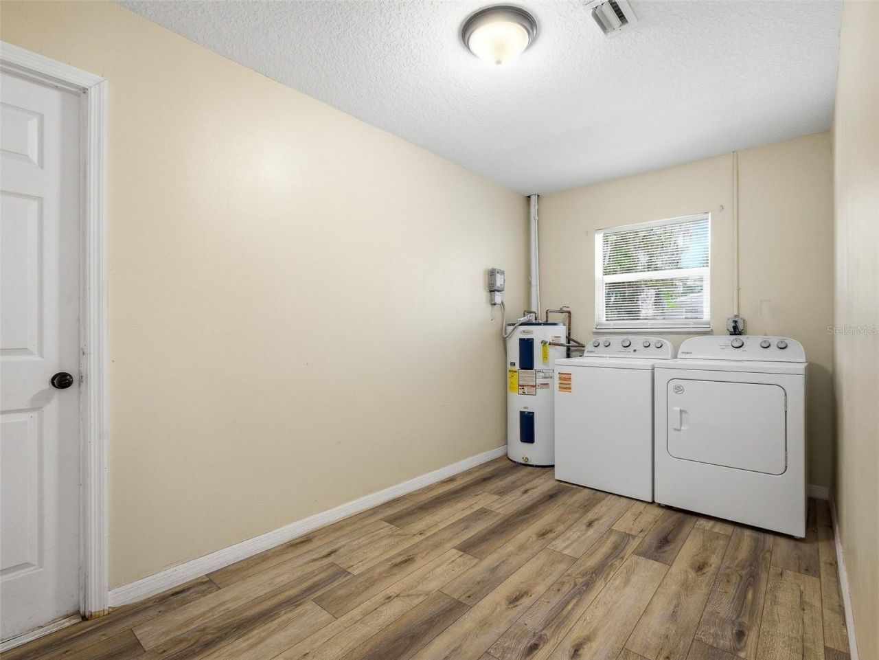 975 N Boston Avenue , Deland, FL 32724 Photo