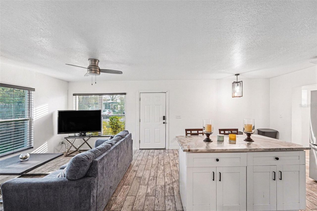 4014 N Mclane Drive, Tampa, FL 33610 Photo