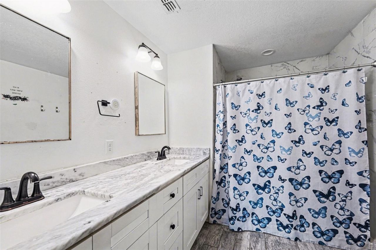 4014 N Mclane Drive, Tampa, FL 33610 Photo