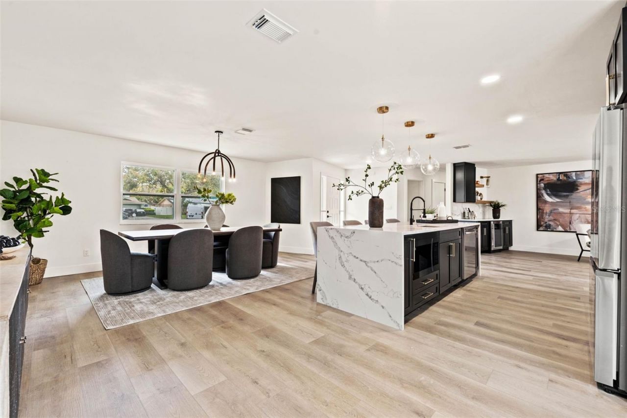 11876 Marla Lane , Seminole, FL 33772 Photo