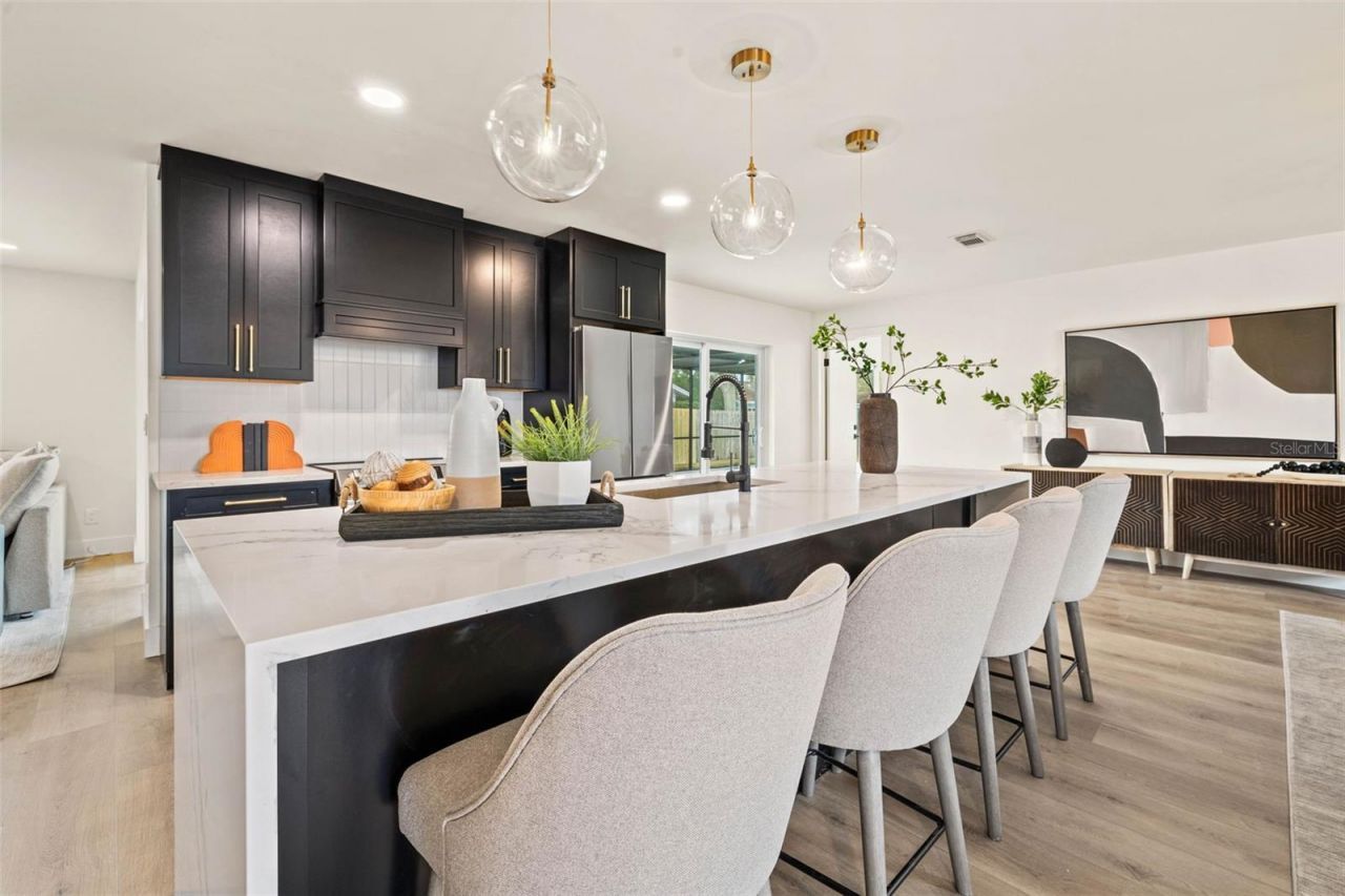 11876 Marla Lane , Seminole, FL 33772 Photo