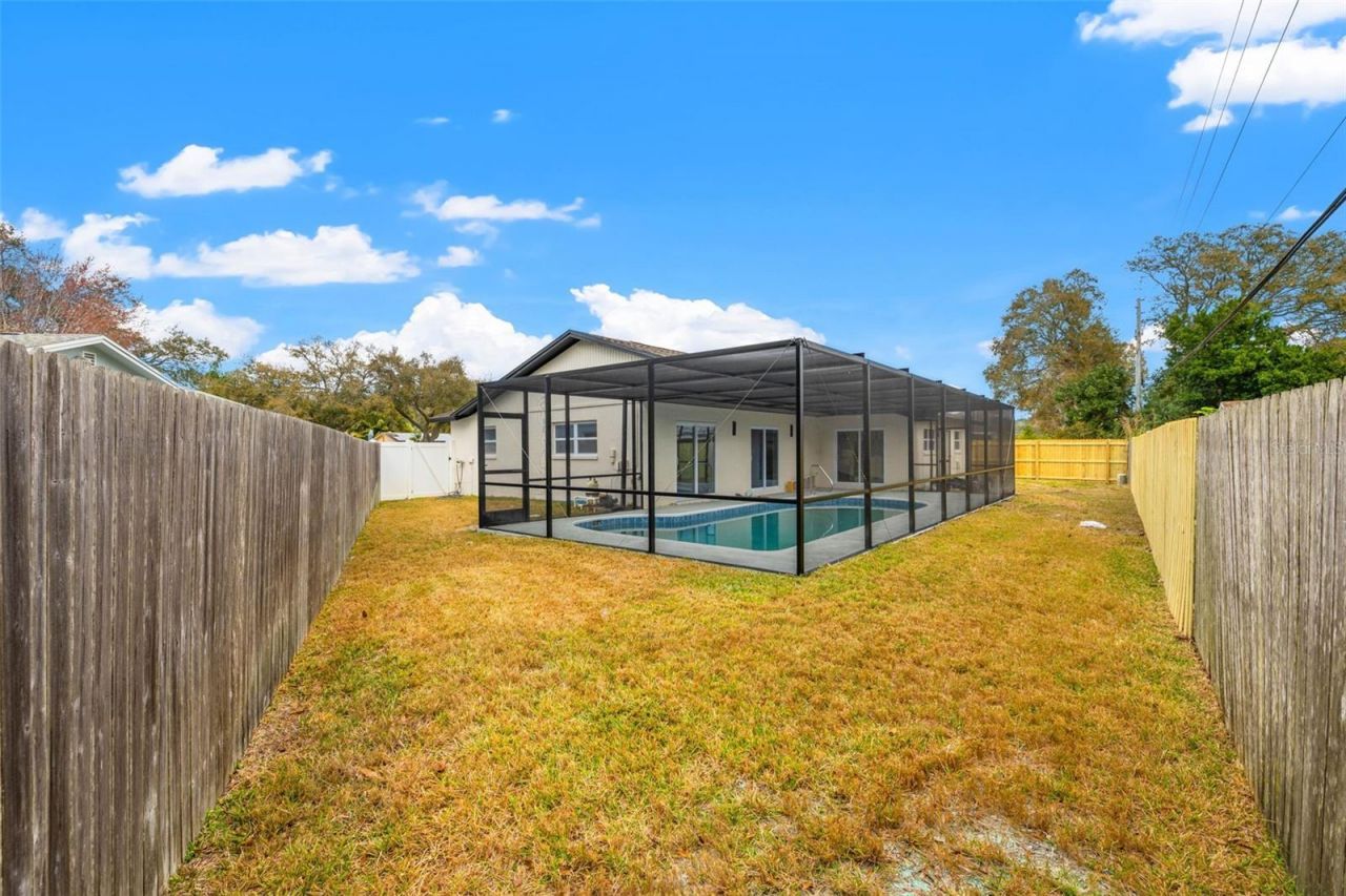 11876 Marla Lane , Seminole, FL 33772 Photo