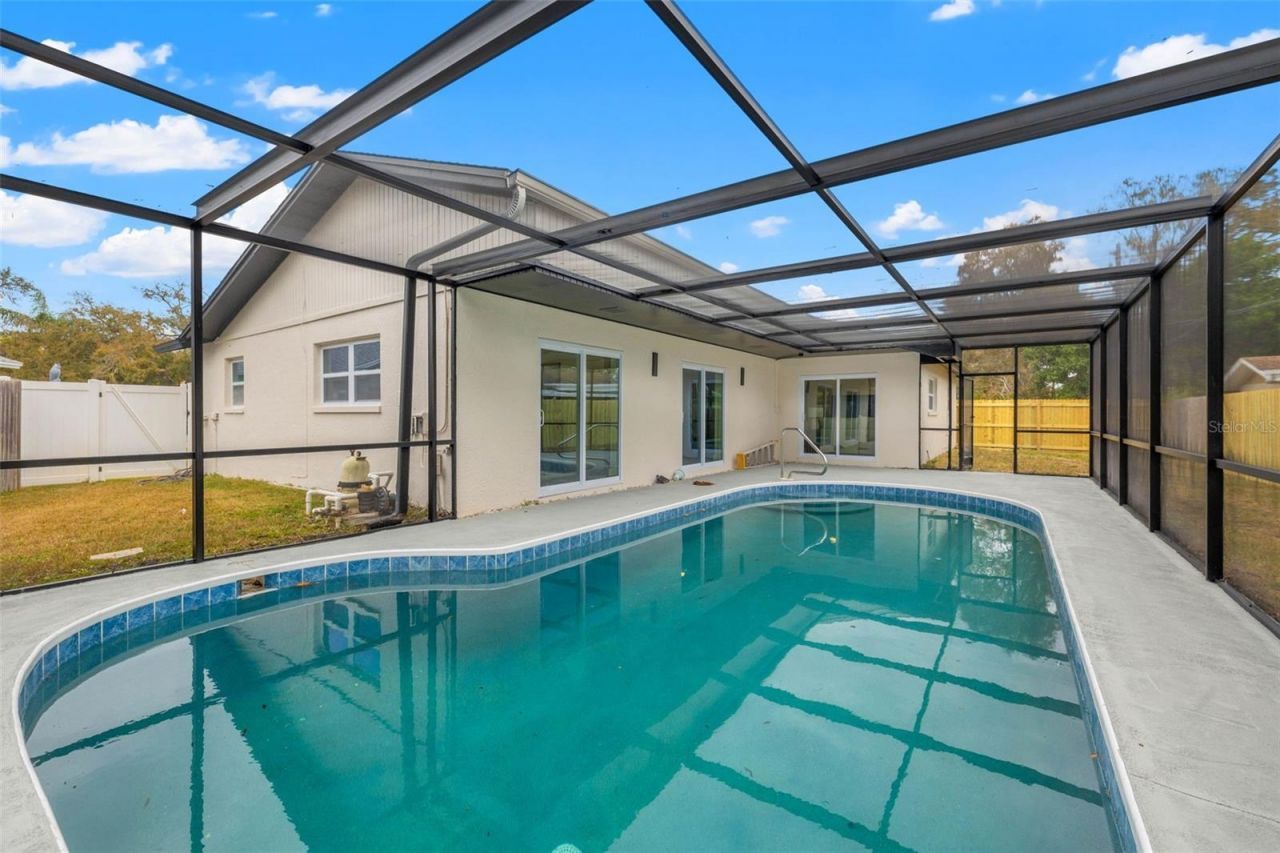 11876 Marla Lane , Seminole, FL 33772 Photo