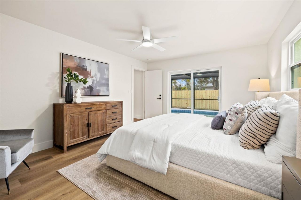 11876 Marla Lane , Seminole, FL 33772 Photo