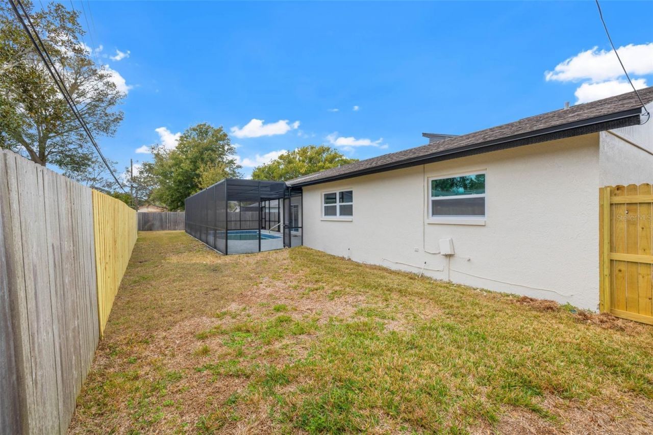 11876 Marla Lane , Seminole, FL 33772 Photo