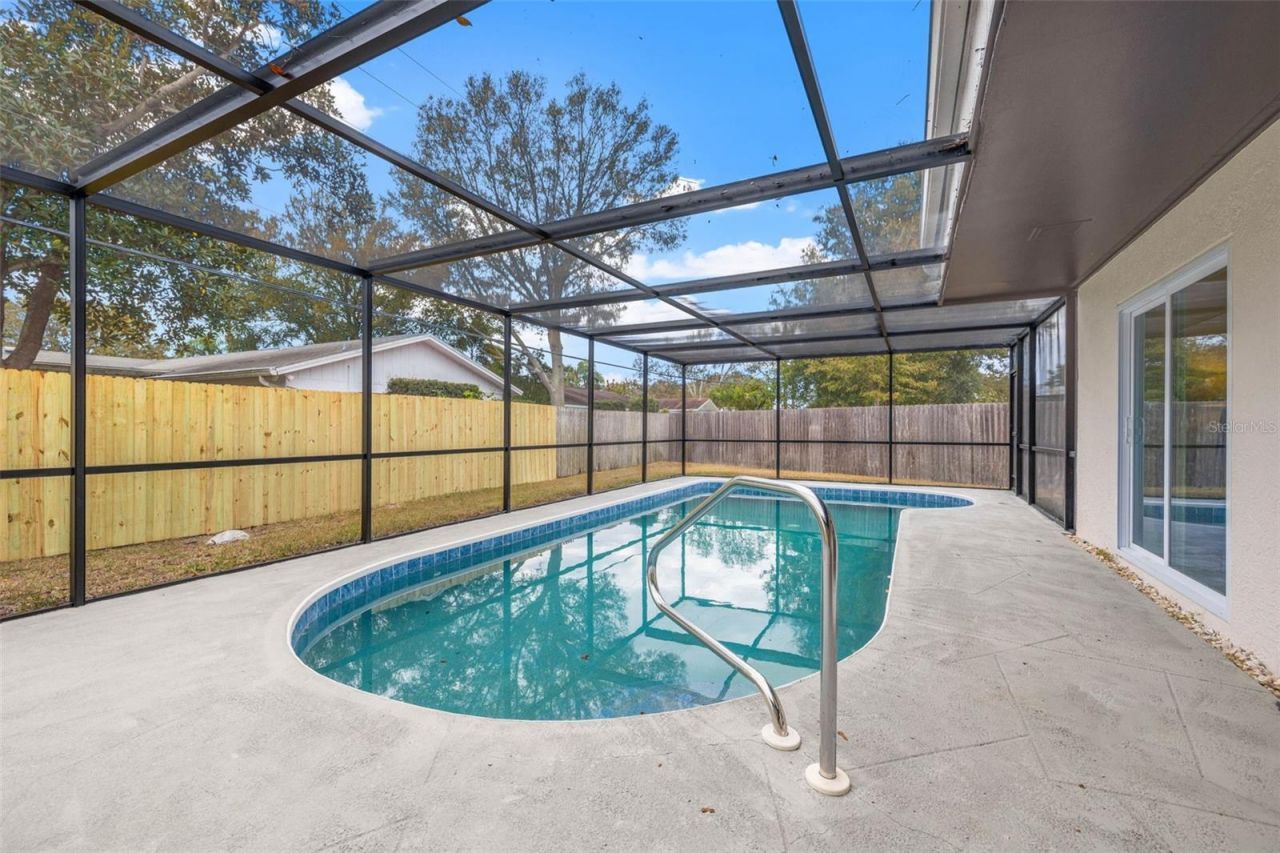 11876 Marla Lane , Seminole, FL 33772 Photo