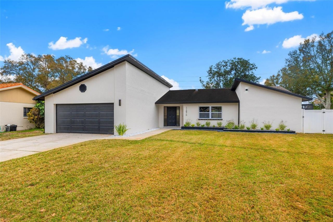 11876 Marla Lane , Seminole, FL 33772 Photo