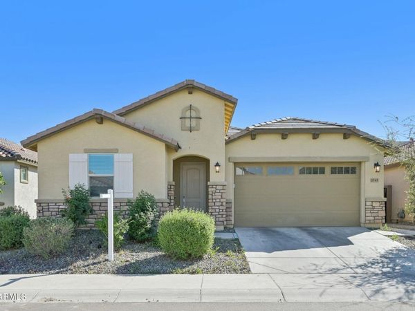 1545 W CARMEN Street, Phoenix, AZ 85041