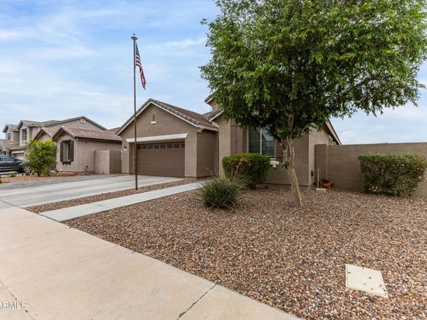 3136 E QUARTZ Street, Mesa, AZ 85213