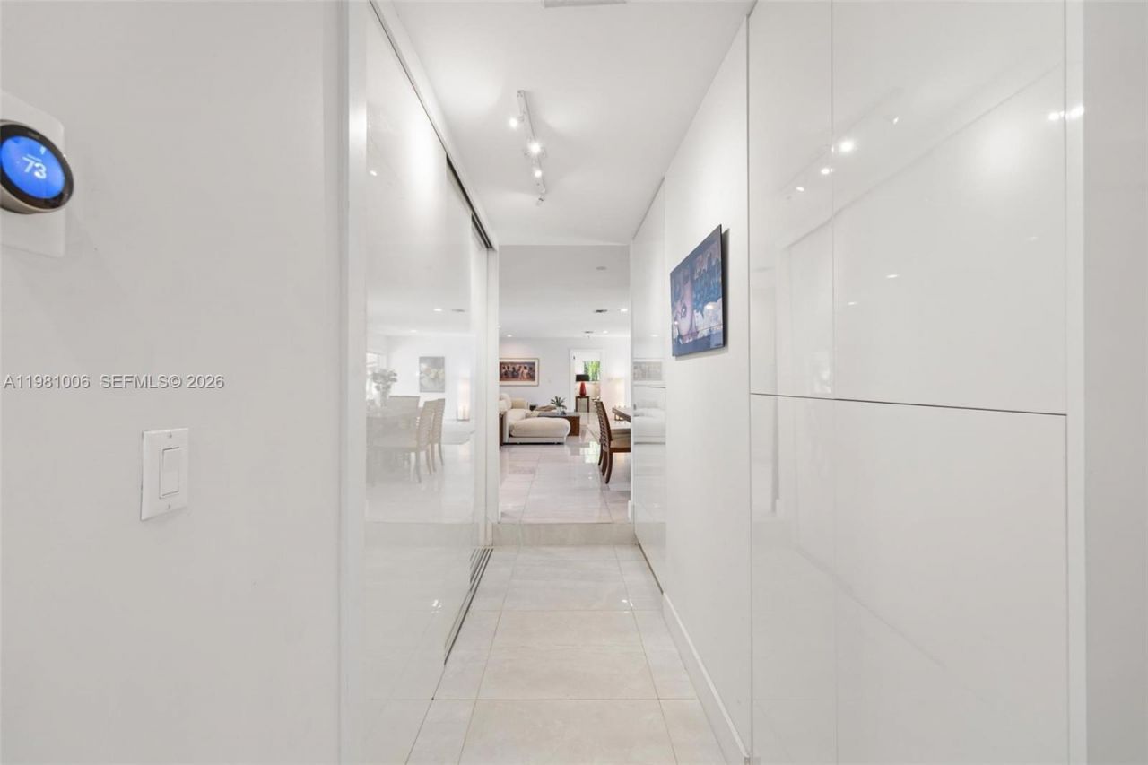 1014 Jefferson St , Hollywood, FL 33019 Photo