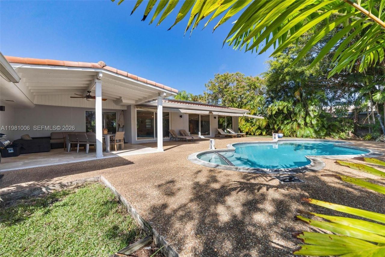 1014 Jefferson St , Hollywood, FL 33019 Photo