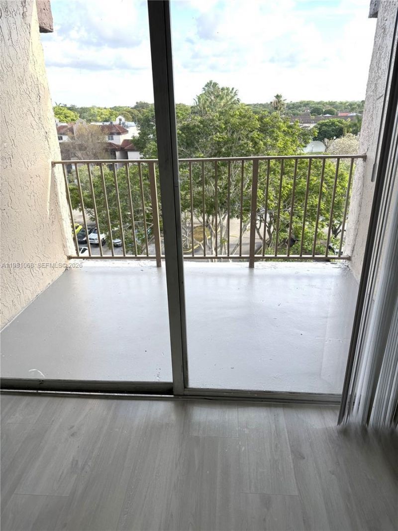 15231 SW 80th St, Unit 615, Miami, FL 33193 Photo