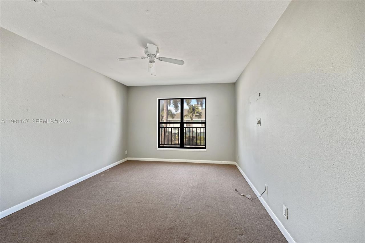 4092 N Pine Island Rd, Unit 206, Sunrise, FL 33351 Photo