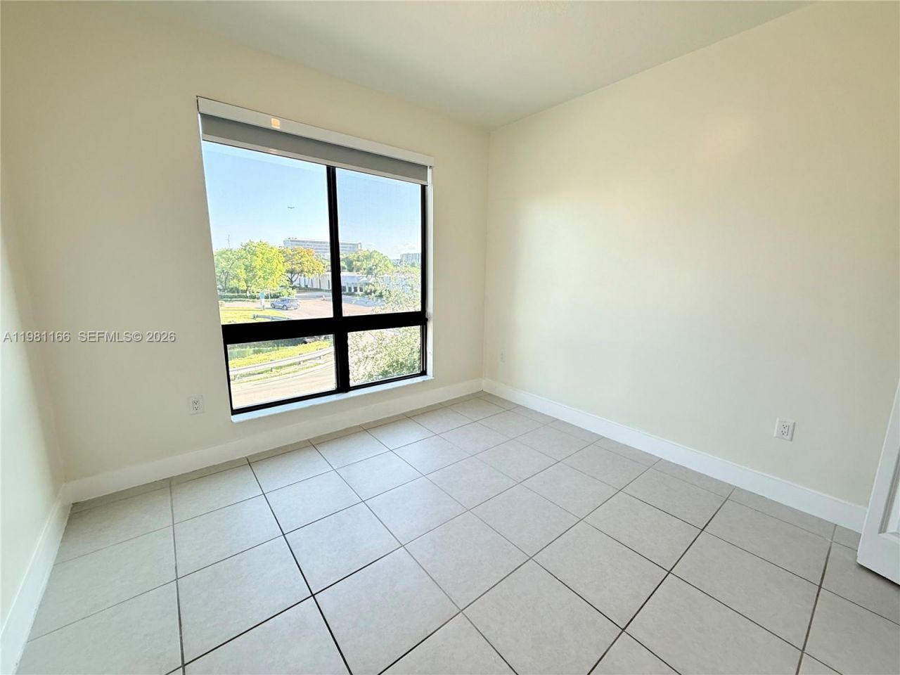 8001 NW 41st St, Unit F-202, Doral, FL 33166 Photo