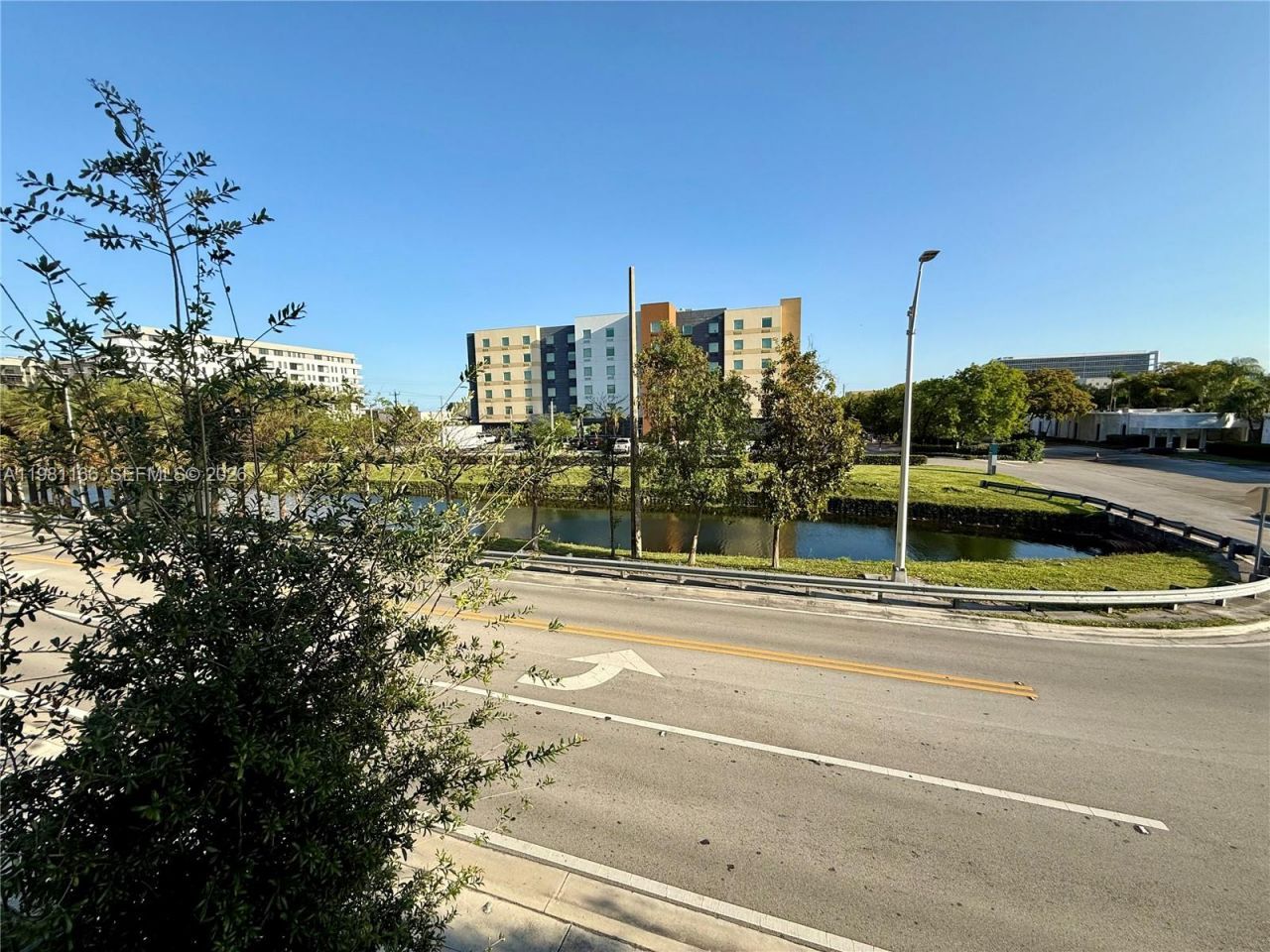 8001 NW 41st St, Unit F-202, Doral, FL 33166 Photo