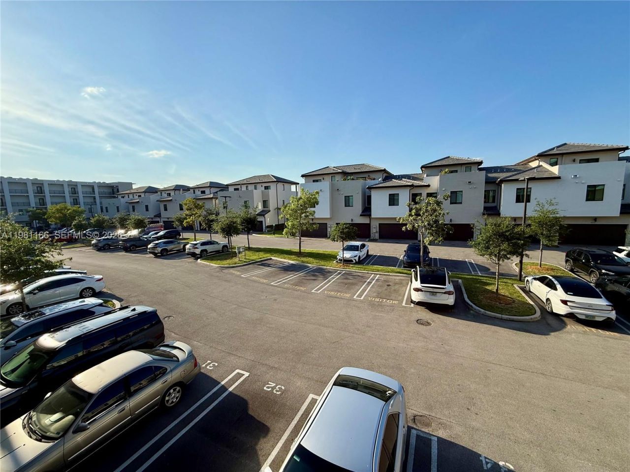 8001 NW 41st St, Unit F-202, Doral, FL 33166 Photo