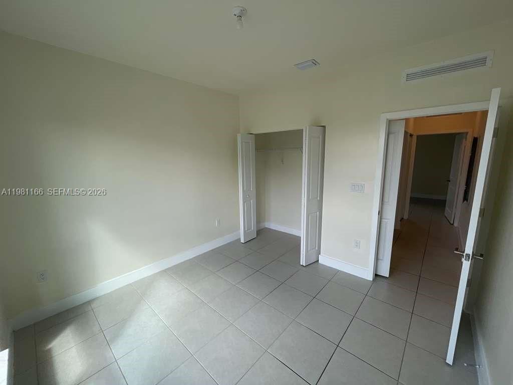 8001 NW 41st St, Unit F-202, Doral, FL 33166 Photo
