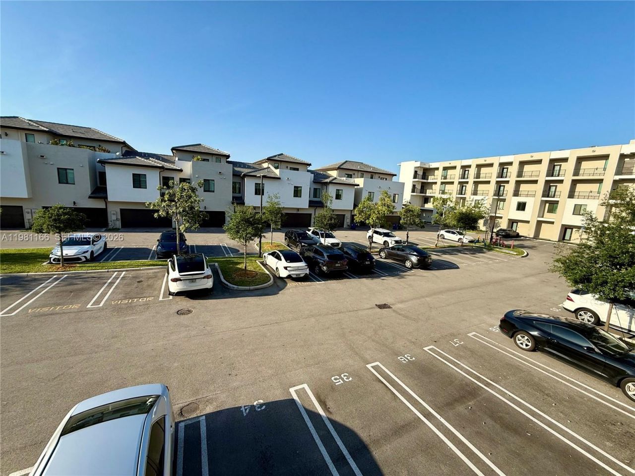 8001 NW 41st St, Unit F-202, Doral, FL 33166 Photo