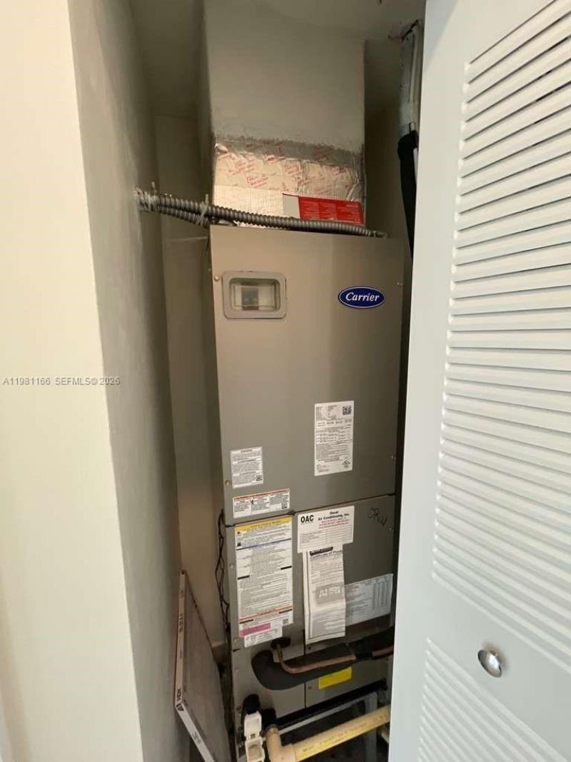 8001 NW 41st St, Unit F-202, Doral, FL 33166 Photo