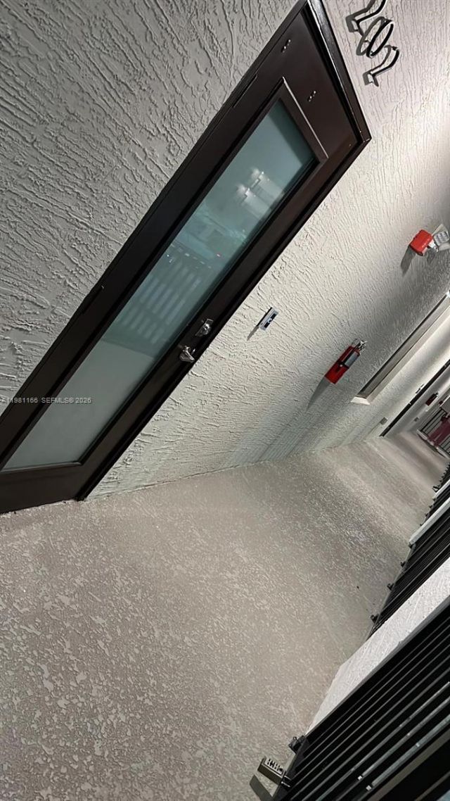 8001 NW 41st St, Unit F-202, Doral, FL 33166 Photo