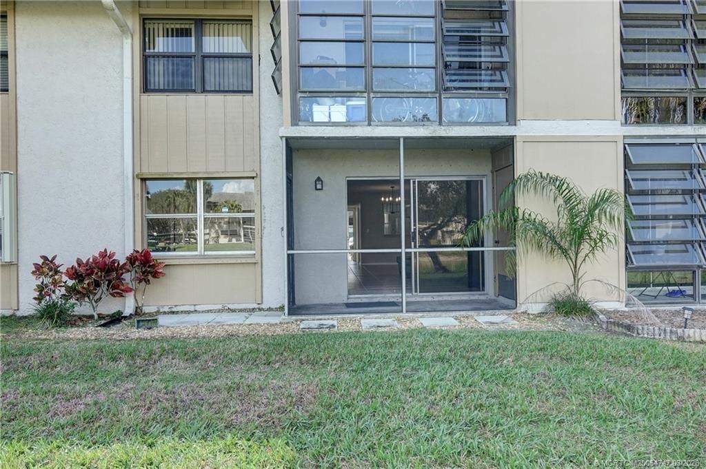 3051 SE Aster Lane, Unit 404, Stuart, FL 34994 Photo