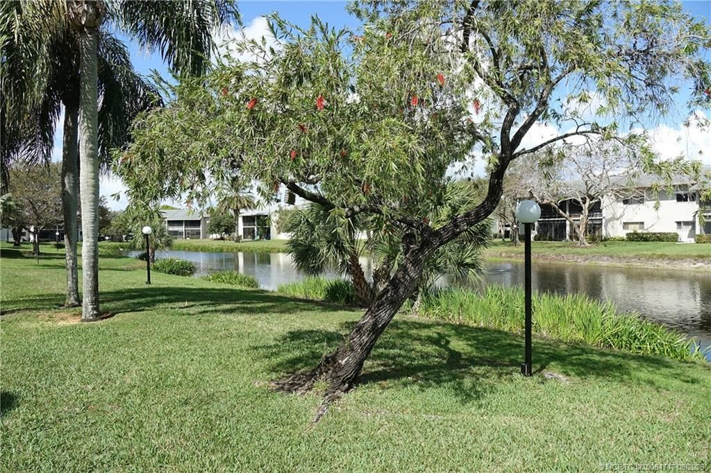 3051 SE Aster Lane, Unit 404, Stuart, FL 34994 Photo