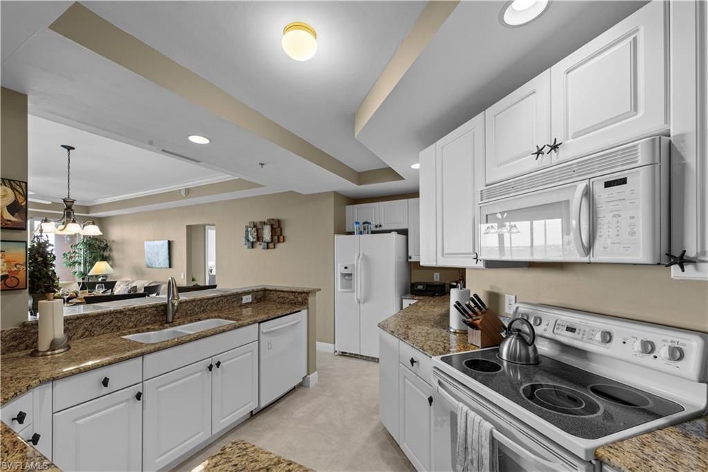 2745 1st St , Unit 604, Fort Myers, FL 33916 Photo