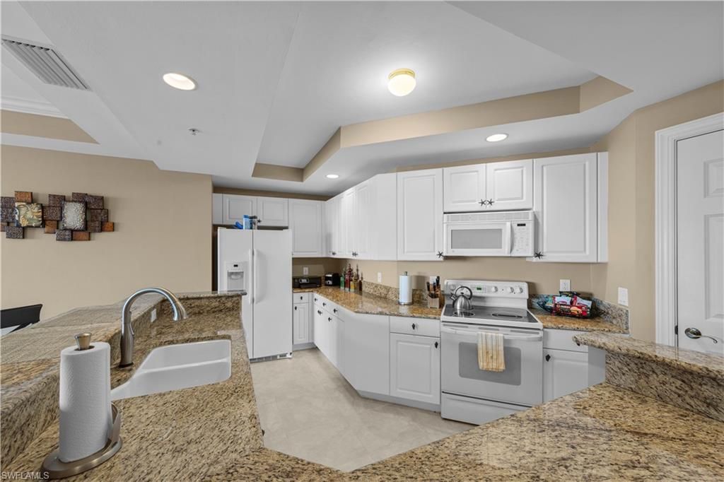 2745 1st St , Unit 604, Fort Myers, FL 33916 Photo