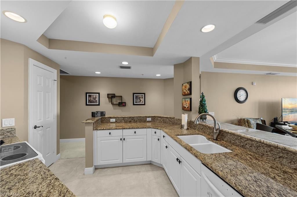 2745 1st St , Unit 604, Fort Myers, FL 33916 Photo