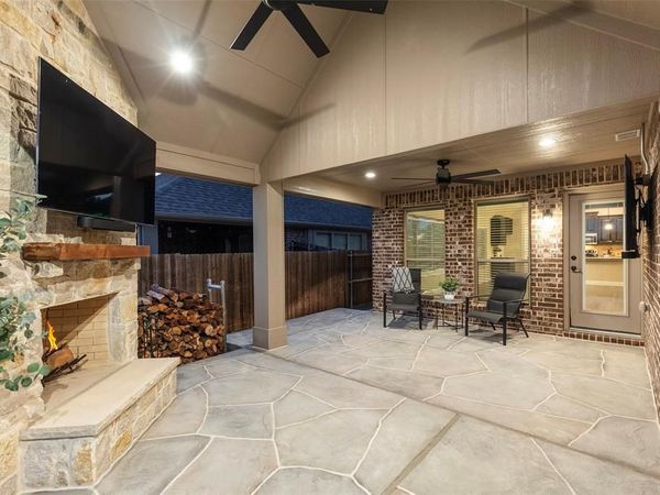 325 Sherbrook Street, Van Alstyne, TX 75495