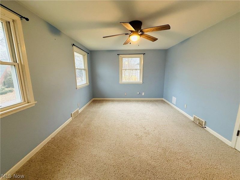 1602 Logan Avenue NW, Canton, OH 44703 Photo 12