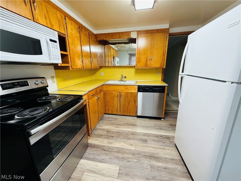 1602 Logan Avenue NW, Canton, OH 44703 Photo 6