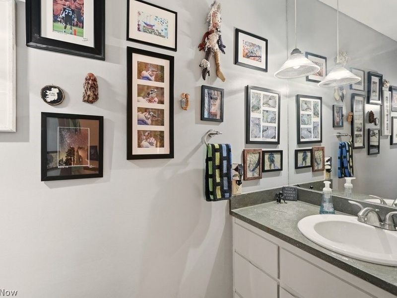 17833 Cliffside Drive, Strongsville, OH 44136 Photo 6