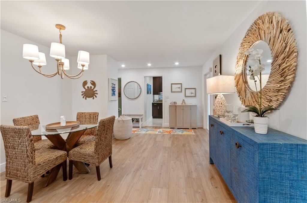 680 12th Ave S, Unit 680, Naples, FL 34102 Photo