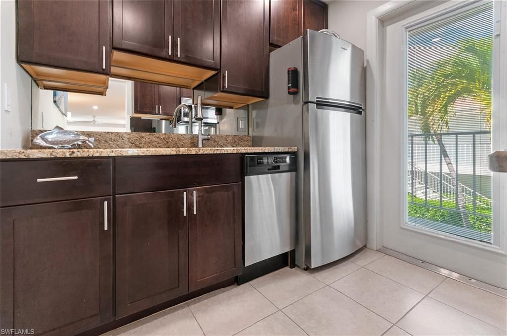 680 12th Ave S, Unit 680, Naples, FL 34102 Photo