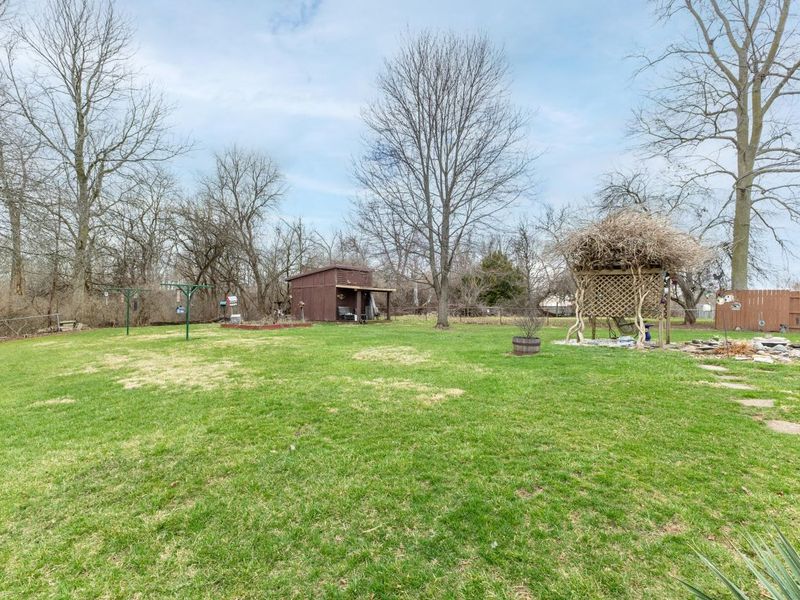 3535 Ruby Drive, New Carlisle, OH 45344 Photo 7