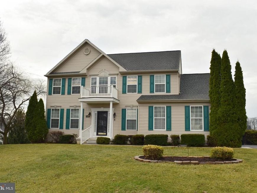 108 Bridle Hill Court, Chambersburg, PA 17202 Main Photo