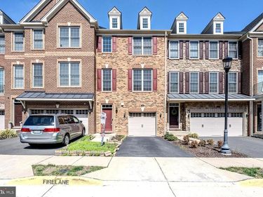 42624 LISBURN CHASE TERRACE, CHANTILLY, VA 20152