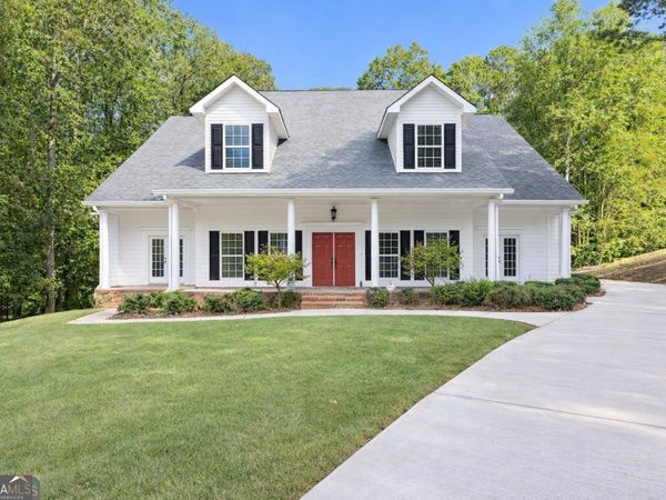 107 Cameron Pointe Drive, Lagrange, GA 30240