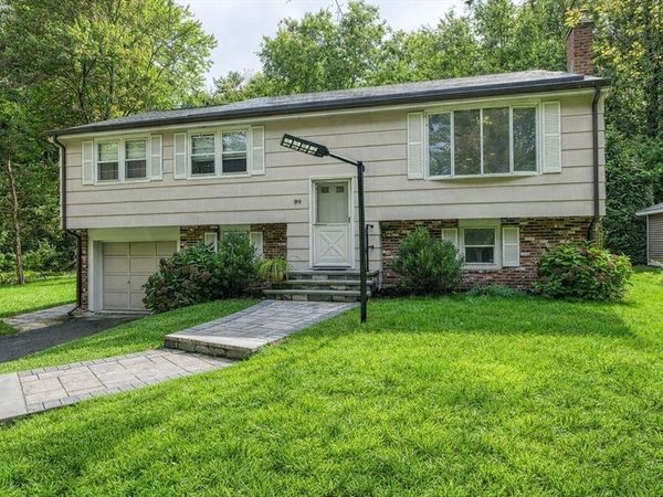 90 Charles Circle, Stoughton, MA 02072