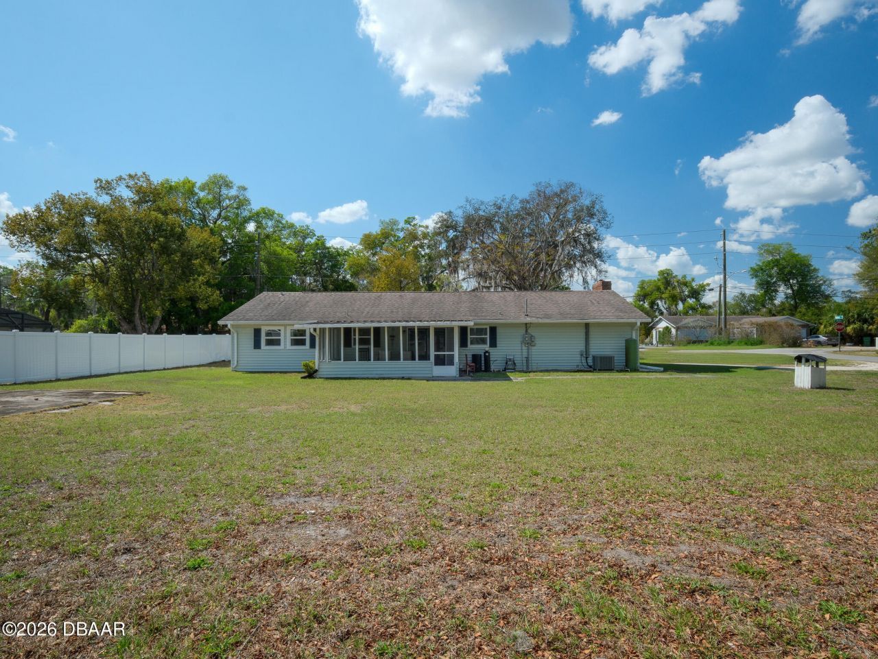 975 N Boston Avenue, Deland, FL 32724 Photo