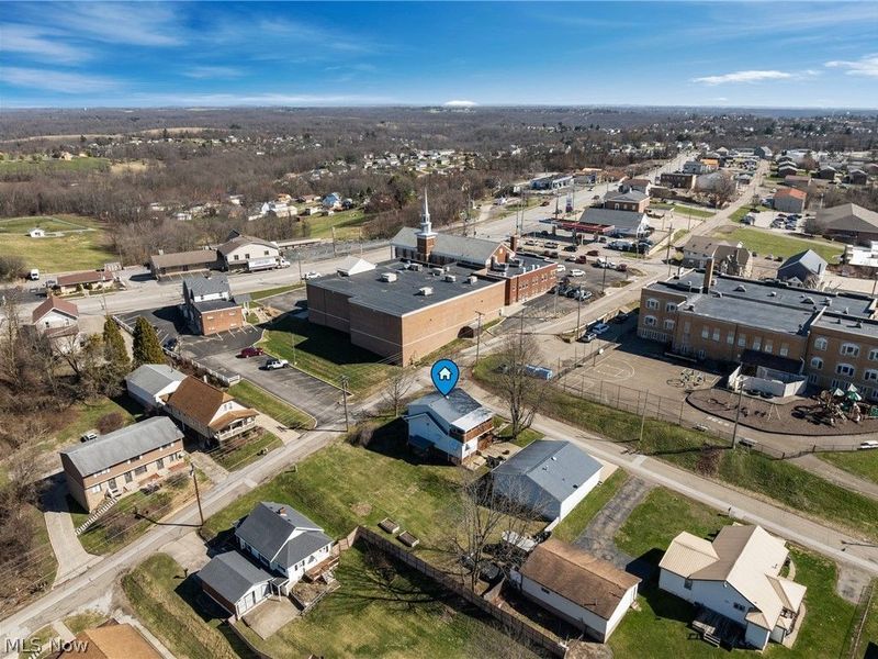 100 W Church Street, Wintersville, OH 43953 Photo 11