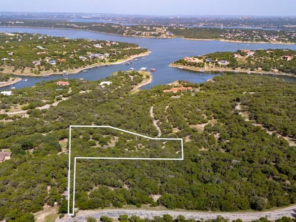 105 N Angel Light DR , Spicewood, TX 78669