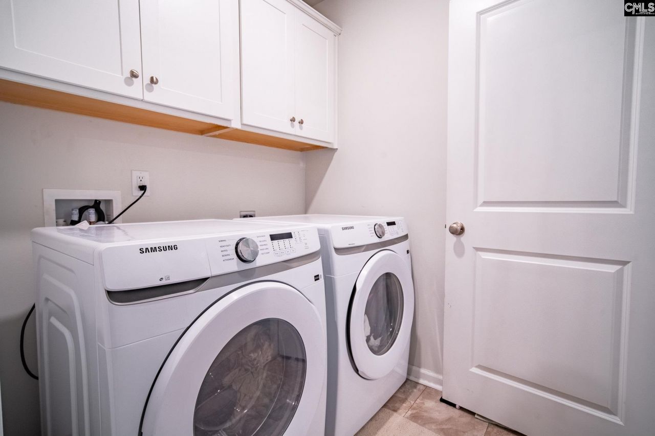 669 Penfolds Way  Photo 23