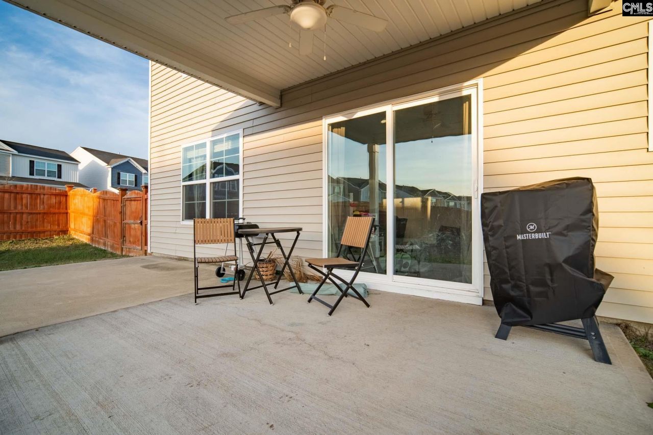 669 Penfolds Way  Photo 36