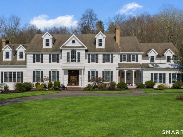 39 Nettleton , Woodbridge, CT 06525